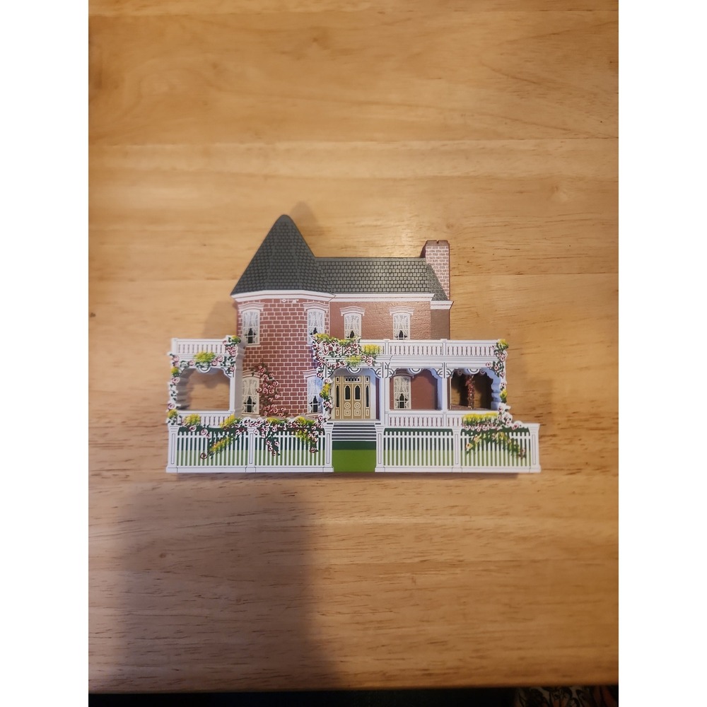 Gone with the Wind Aunt Pittypat's House Wooden Decor Shelf sitter
